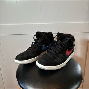 Air Jordan 1 Multi-Color Swoosh. Size 13.